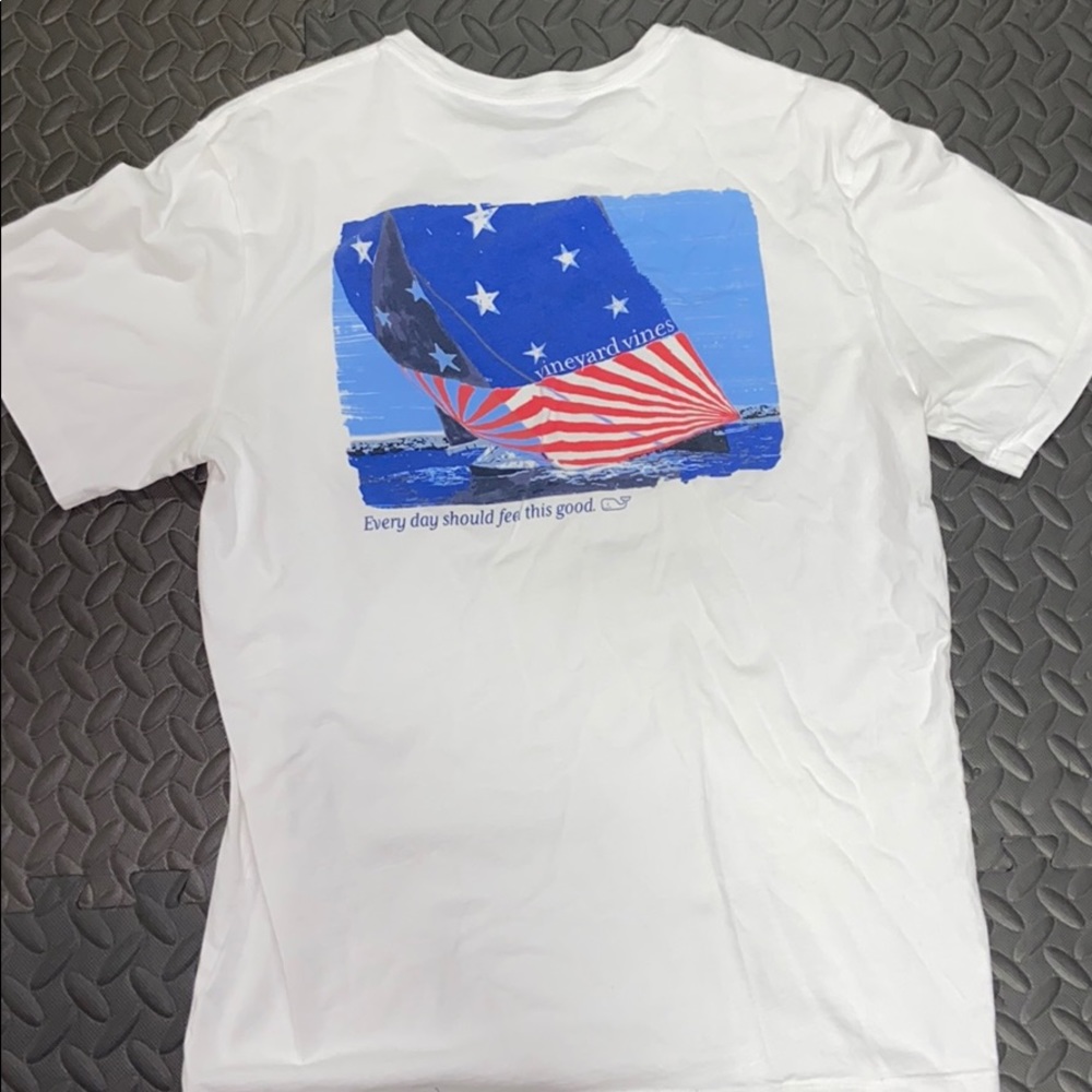 Vineyard Vines T-Shirt